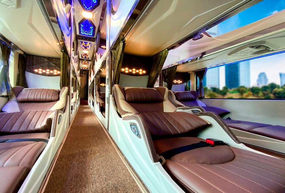 Gói độ xe khách giường nằm 32 phòng DCar Khách Sạn Di Động