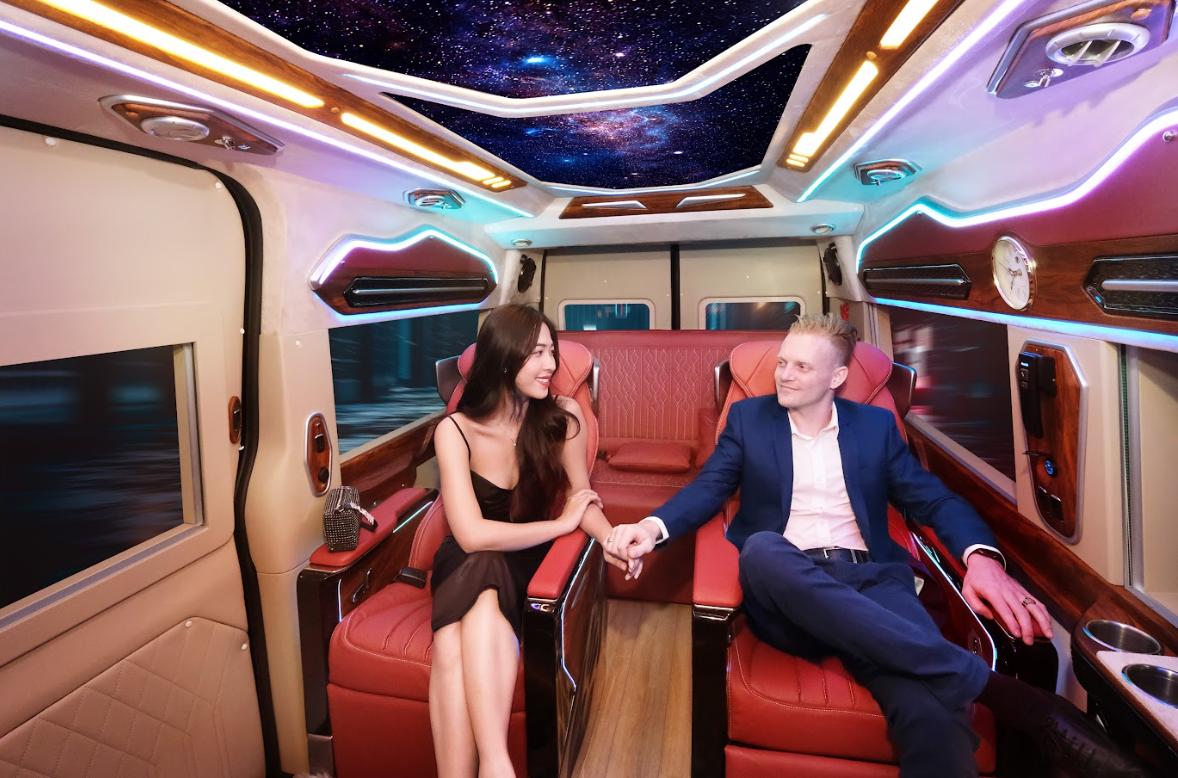 Top 5 Dòng Xe Limousine Dành Cho Doanh Nghiệp Yêu Thích Nhất Năm 2025