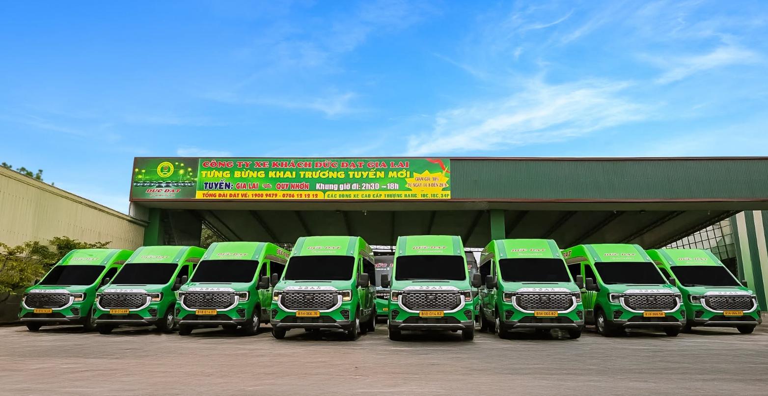Bàn giao lô xe khủng cho nhà xe Đức Đạt Limousine tuyến Gia Lai - Quy Nhơn
