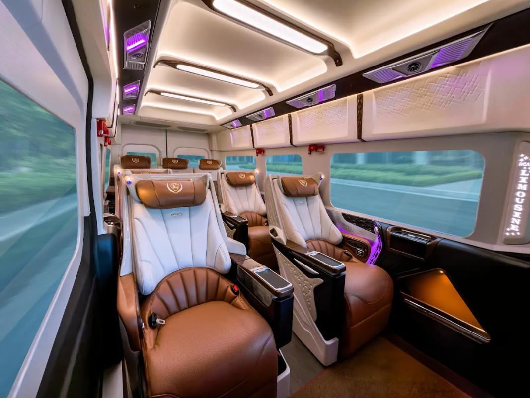 Khoang nội thất DCar Hạng Thượng Đỉnh mẫu mới